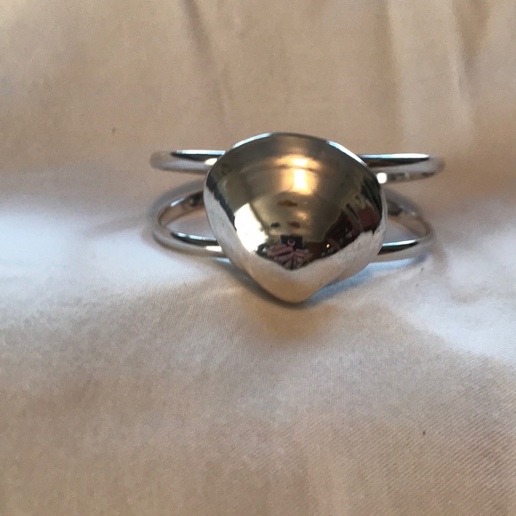 Solid Sterling Silver Shell Cuff Bracelet - Picture 2 of 4